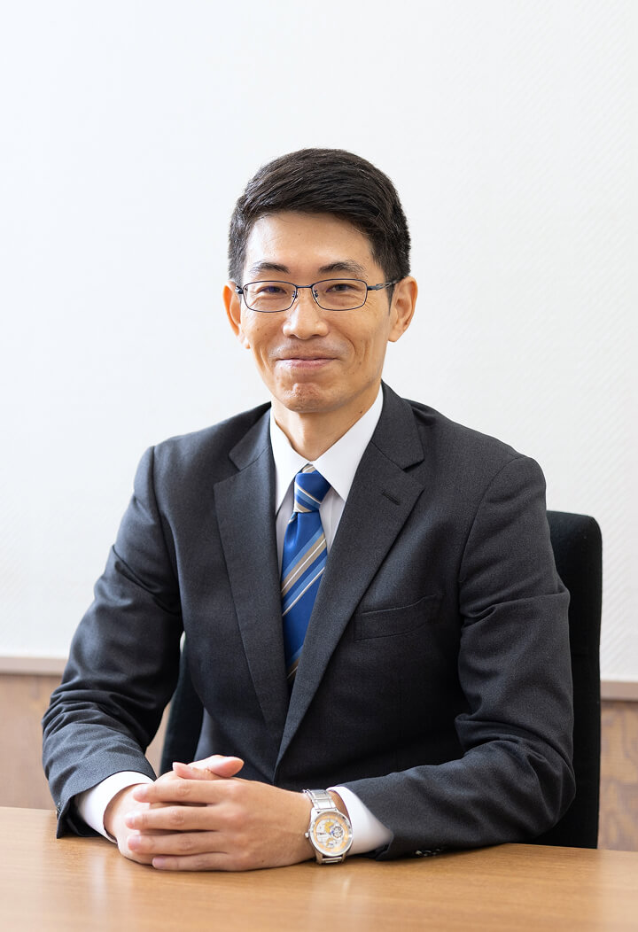 代表取締役社長 臼井 康晴